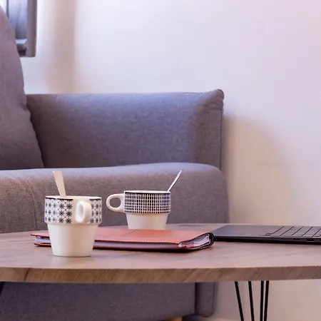 아파트 Moderne Et Elegant Michel Torrent *