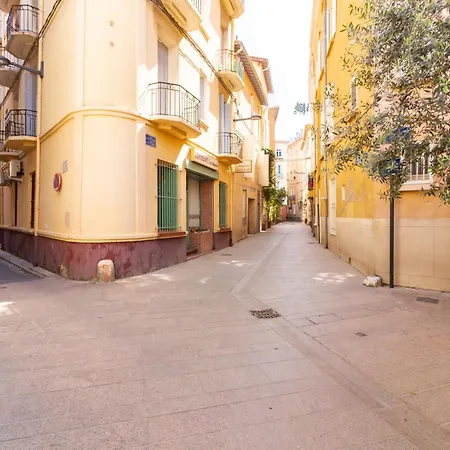 Moderne Et Elegant Michel Torrent 아파트 *