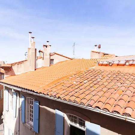 아파트 Moderne Et Elegant Michel Torrent