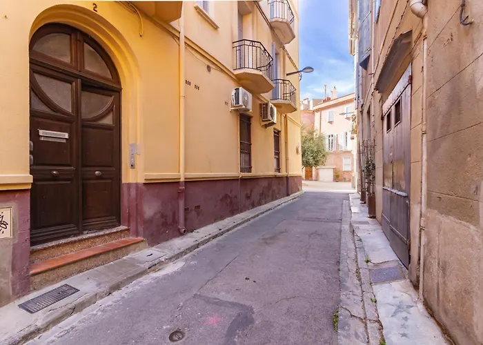 Moderne Et élégant Michel Torrent * Perpiñán